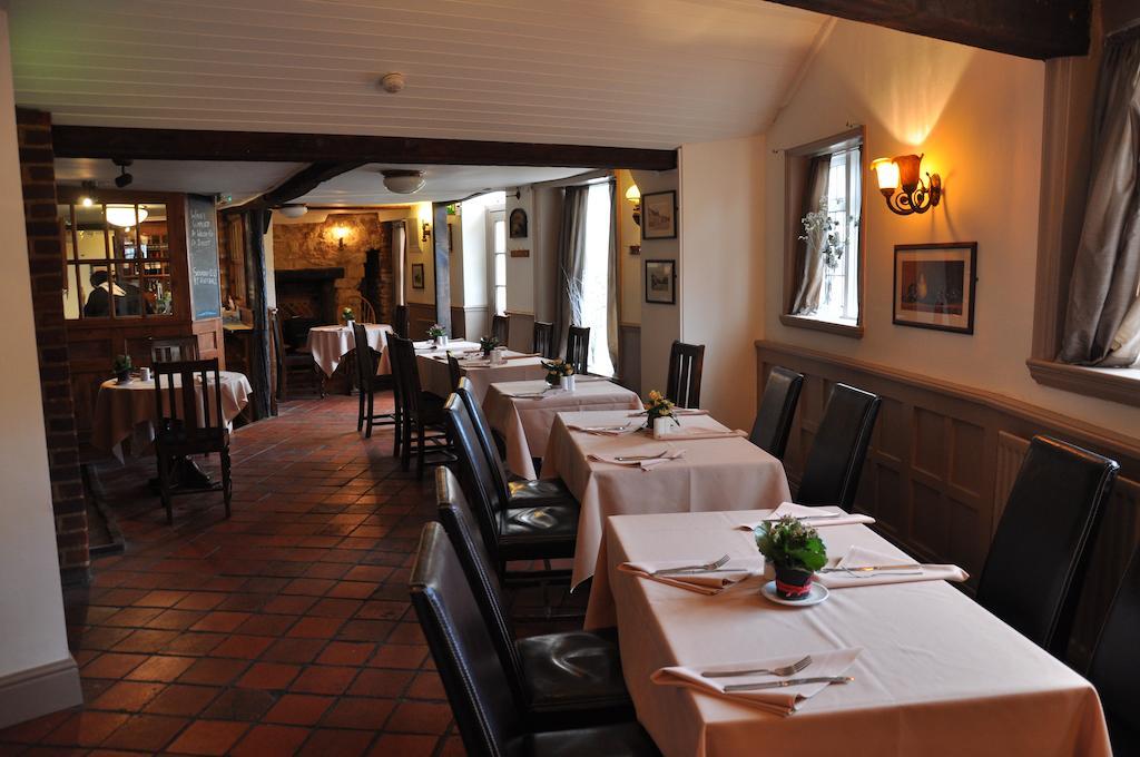 The Crown Inn Benson Eksteriør billede